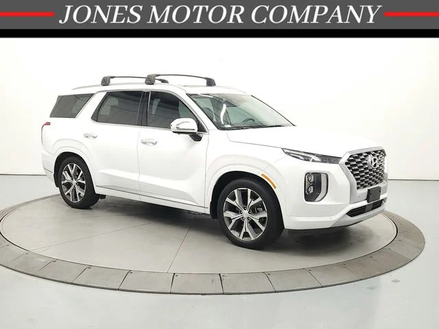 Used 2021 White Hyundai Limited image 1