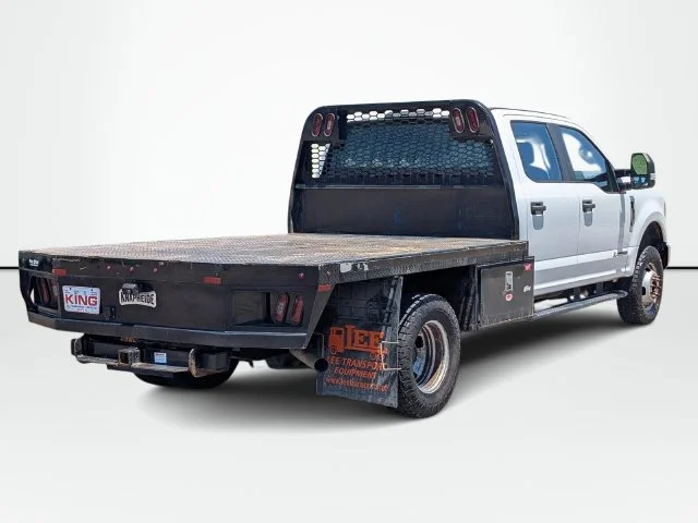 Used 2020 White Ford XL image 5
