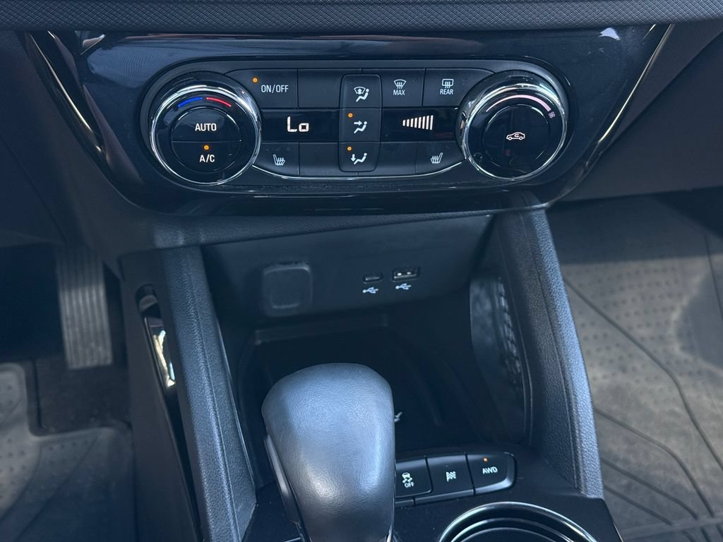 Used 2024 Sterling Gray Metallic Chevrolet ACTIV image 28