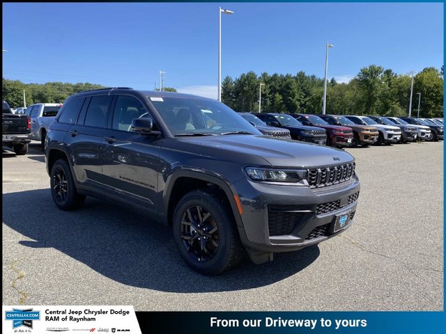 2026 Jeep Grand Cherokee Altitude