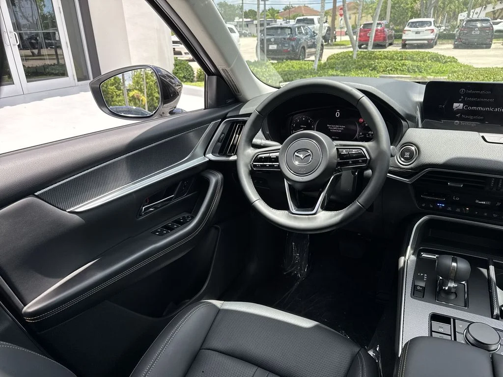 New 2026 Platinum Mazda 3.3 Turbo Premium Sport AWD image 21