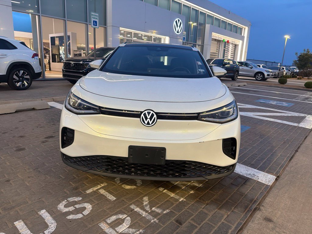Used 2023 Opal White Volkswagen Pro S image 2