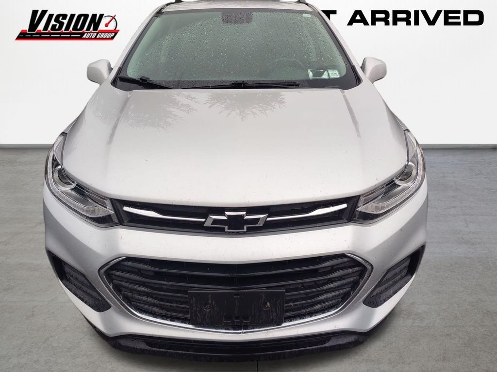 Used 2022 Silver Chevrolet LT image 8