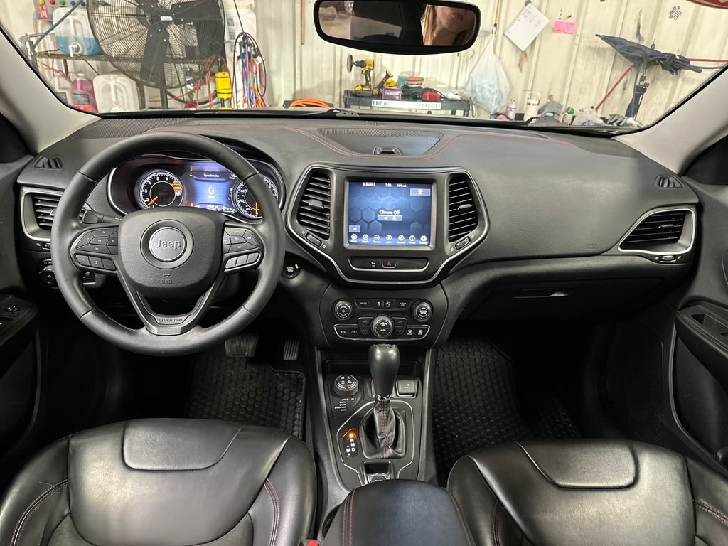 Photo 18