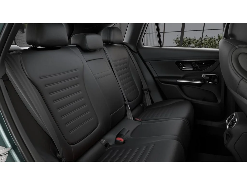 New 2027 Silver Mercedes-Benz GLC 300 image 5