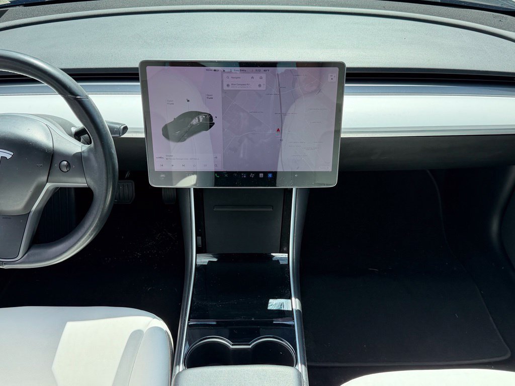 Used 2018 Black Tesla Mid Range image 16
