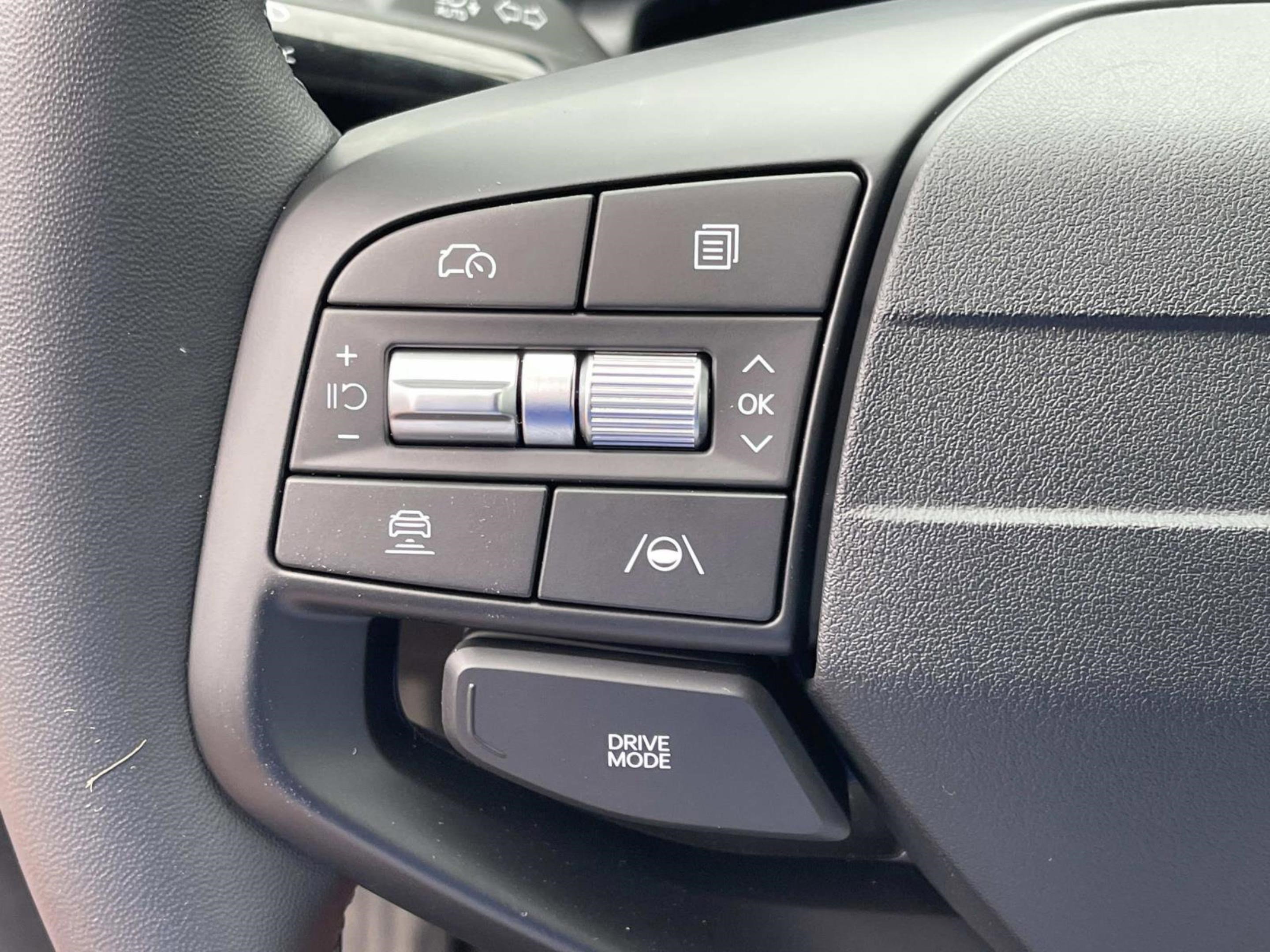 New 2025 Interstellar Gray Kia EX image 28
