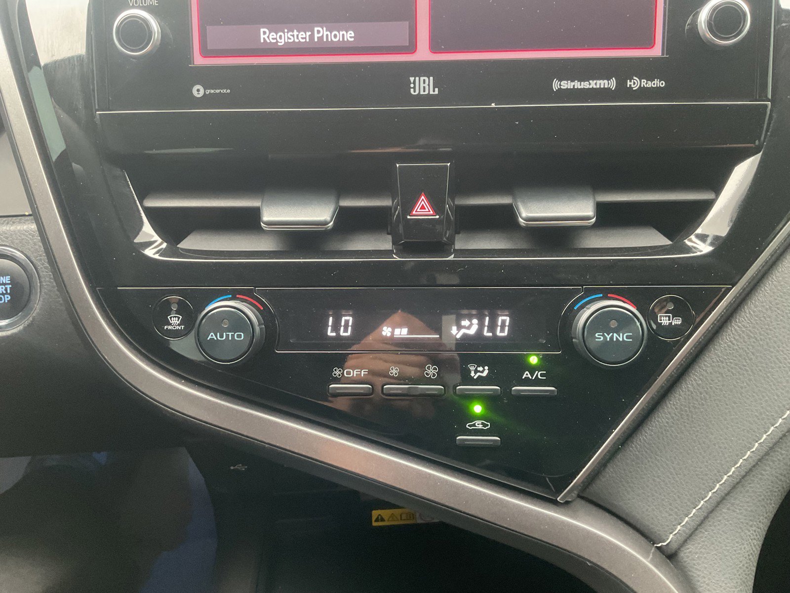 2024 Toyota Camry XSE - Photo 27