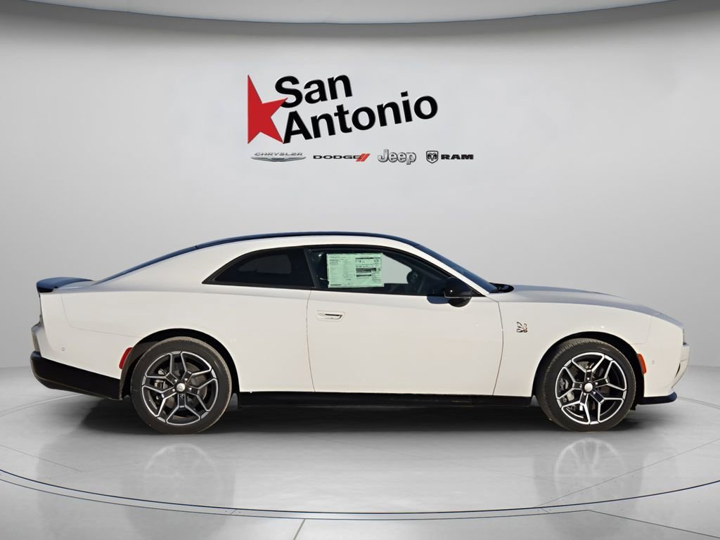 New 2026 White Knuckle Exterior Paint Dodge Scat Pack image 17