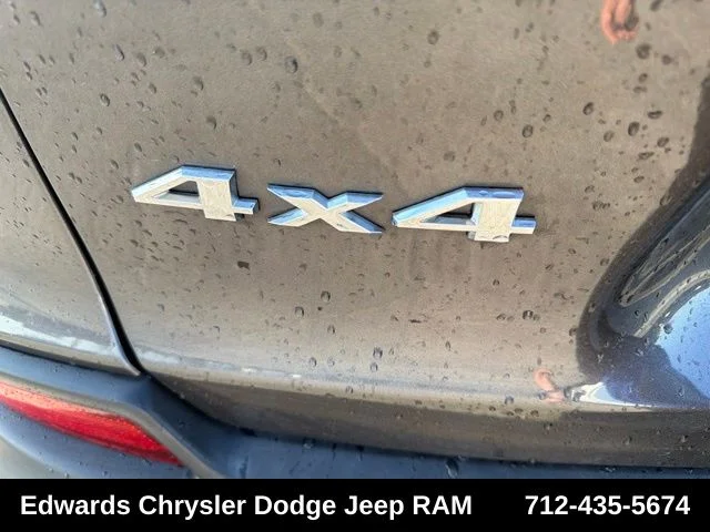 Used 2019 Gray Jeep Limited image 14