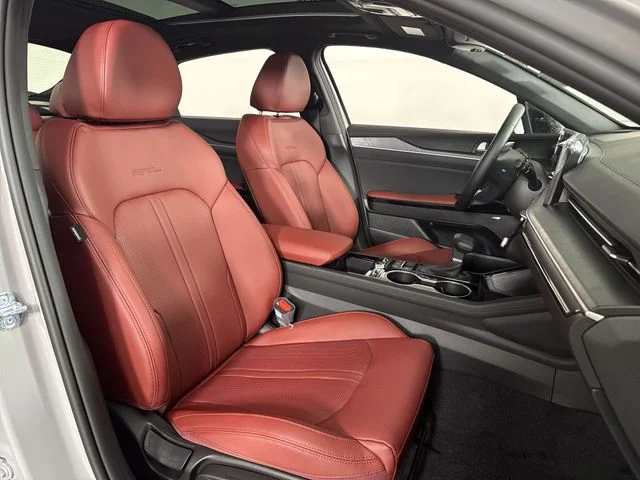 New 2026 Wolf Gray Kia GT-Line FWD image 25