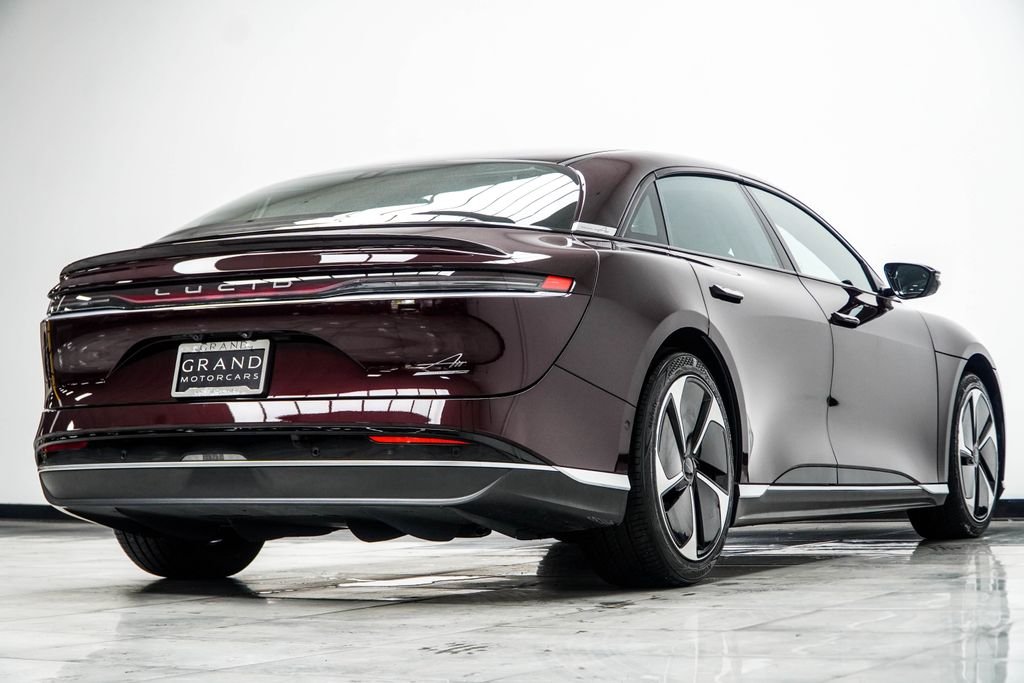 Used 2024 Red Lucid Touring image 15