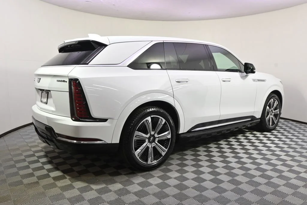 2025 Cadillac Escalade IQ Luxury 2 - Photo 7