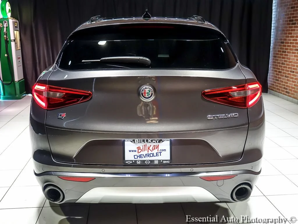Used 2023 Gray Alfa Romeo Ti AWD image 7