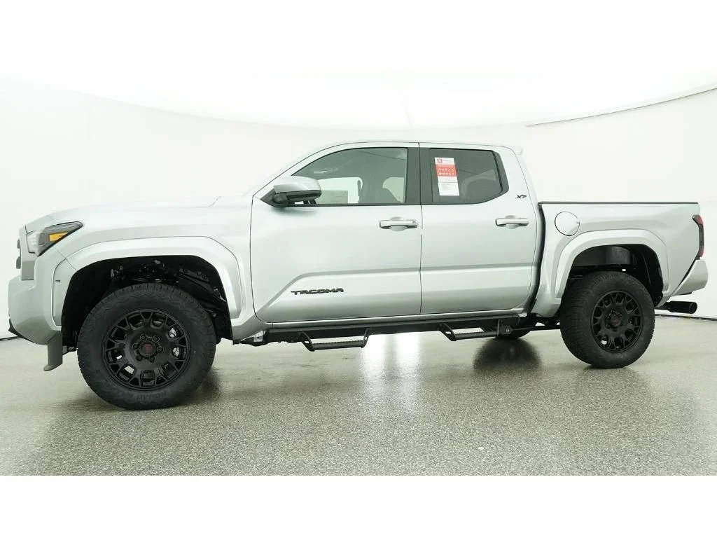 New 2026 Celestial Silver Metallic Toyota SR5 image 40