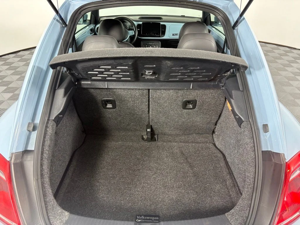 Used 2012 Blue Volkswagen 2.5L image 11