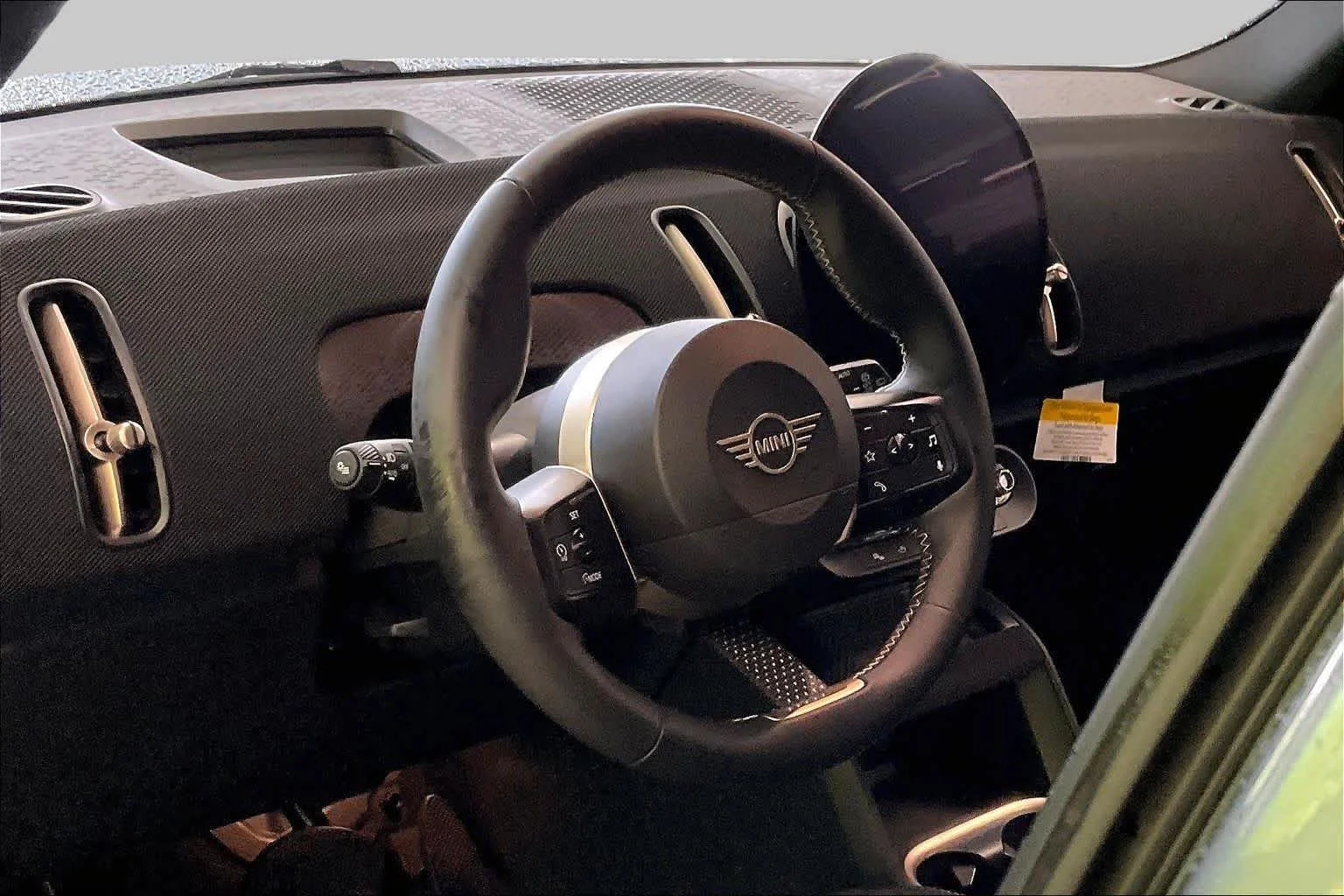 2025 MINI Countryman S - Photo 17