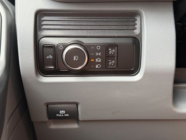 Used 2023 Black Metallic Ford XLT image 22