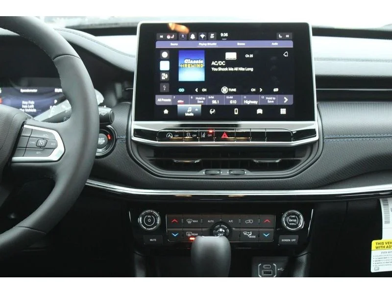 2026 Jeep Compass Latitude Altitude - Photo 7