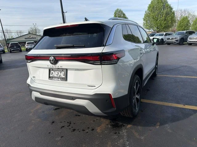 New 2026 Pure White Volkswagen 2.0T SE image 6