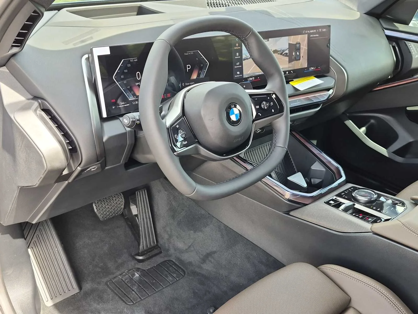 New 2026 Arctic Race Blue metallic BMW 30 xDrive image 10