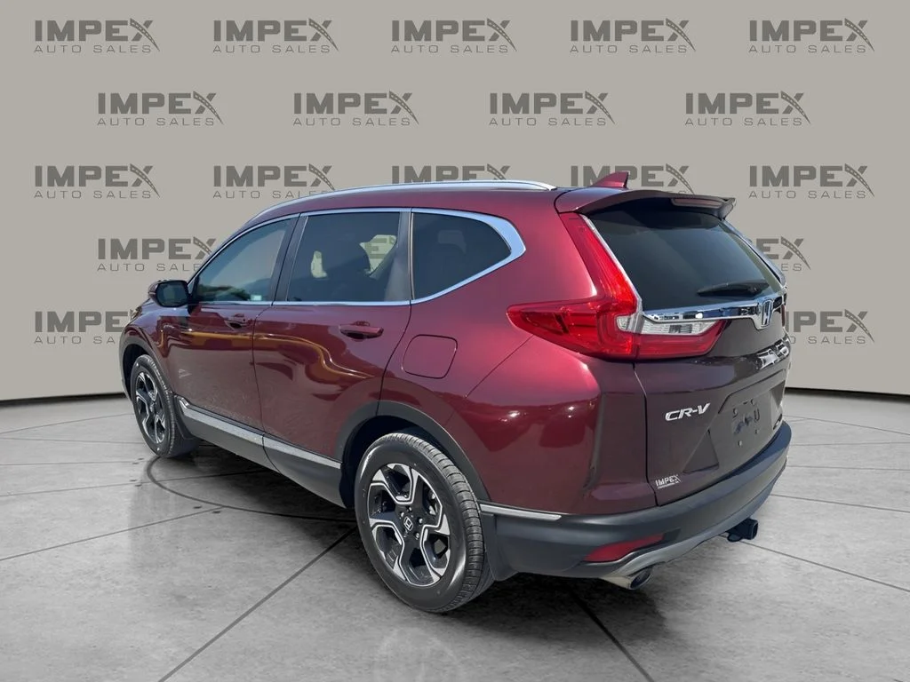 Used 2019  Honda Touring image 3