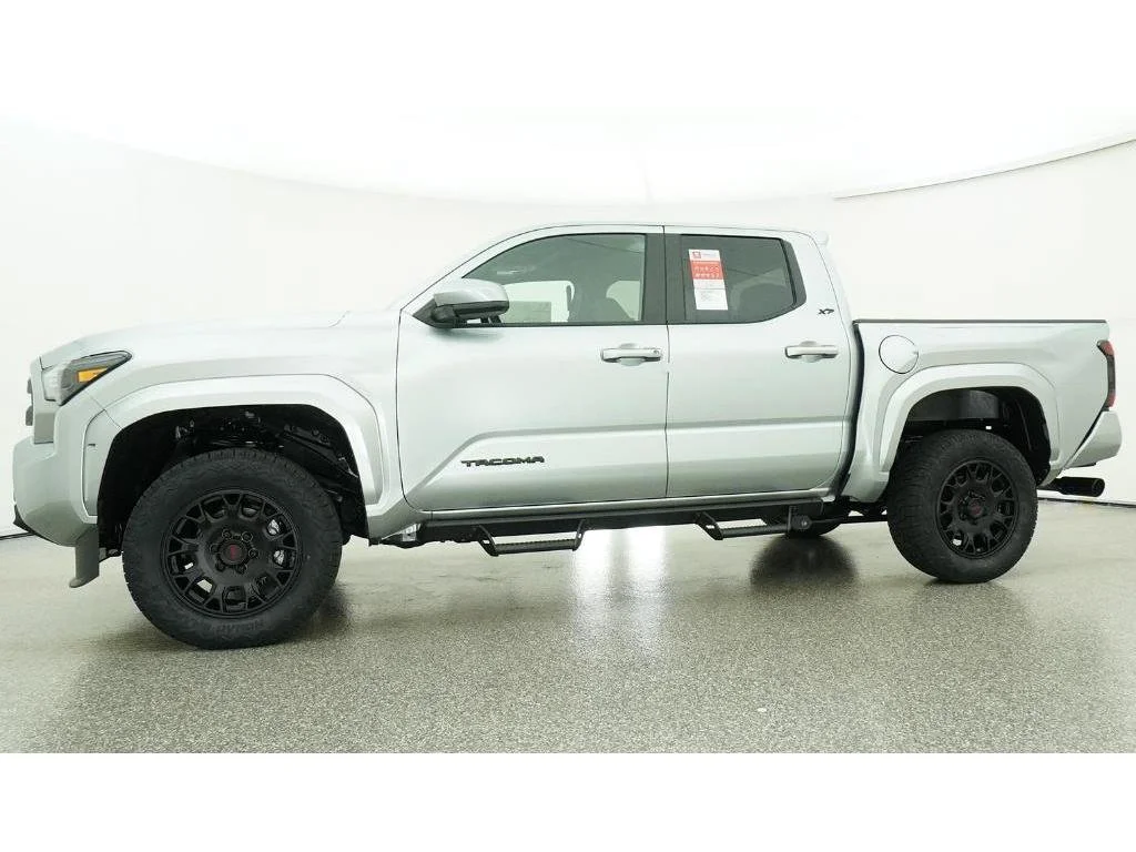 New 2026 Celestial Silver Metallic Toyota SR5 image 18