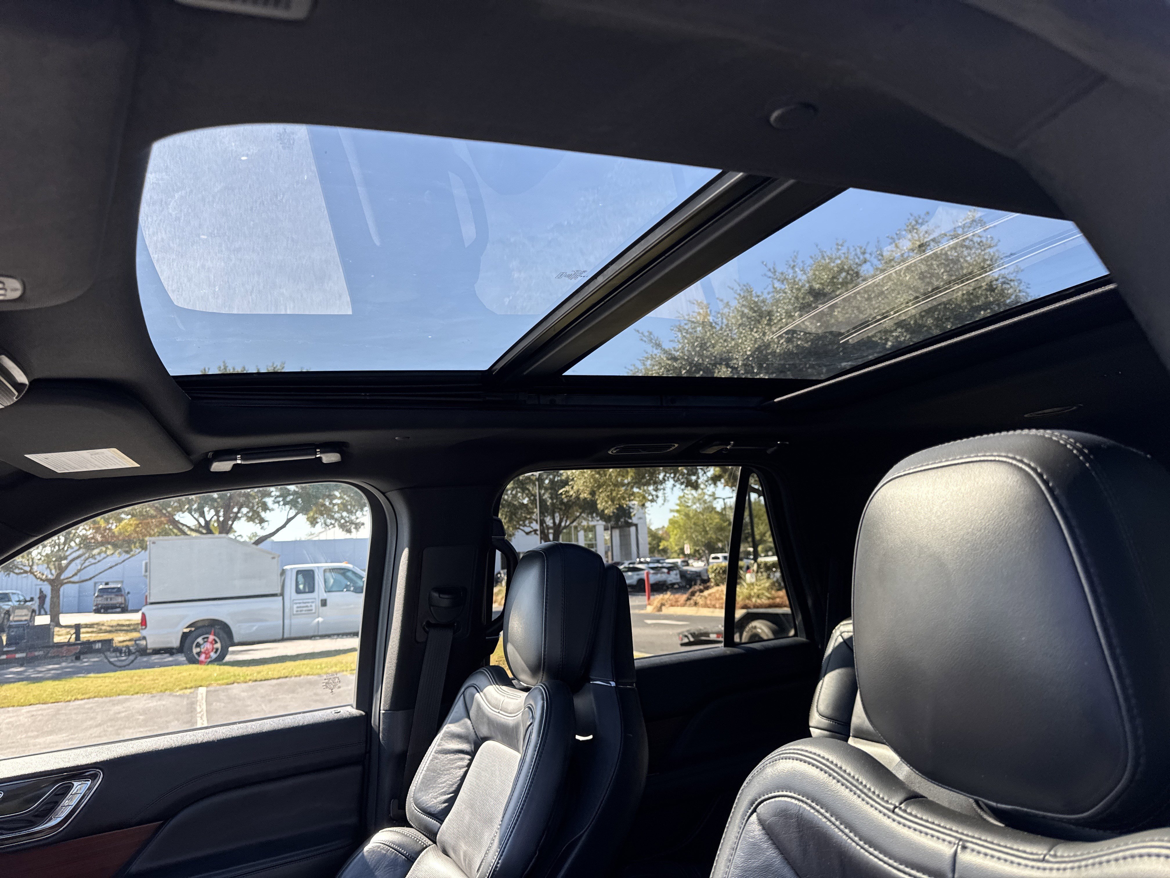 2023 Lincoln Navigator Reserve - Photo 16