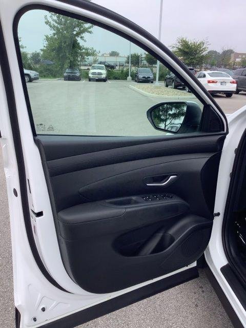 New 2026 White Pearl Hyundai SEL Plus image 17