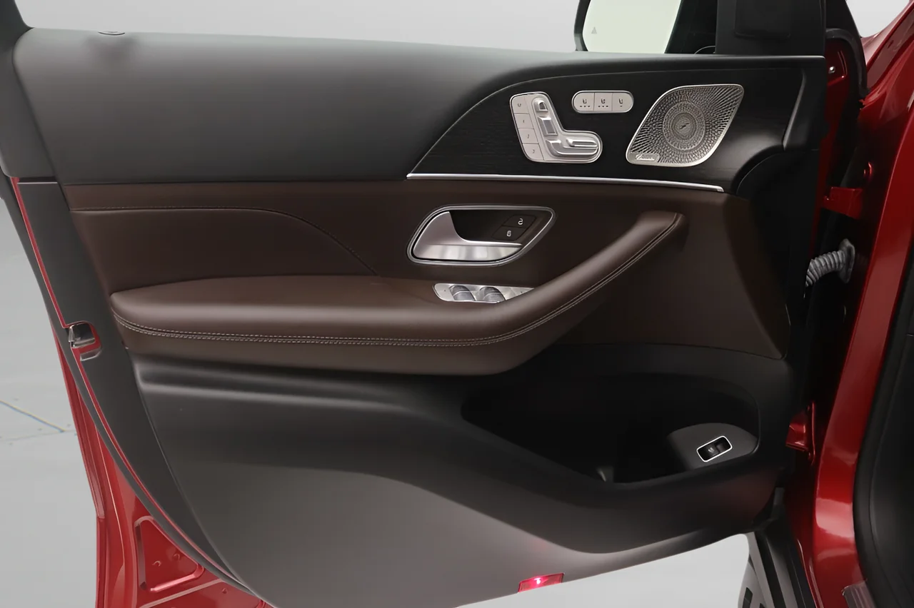 Certified Used 2023 Red Mercedes-Benz 450 4MATIC® AMG® Line Pkg image 17