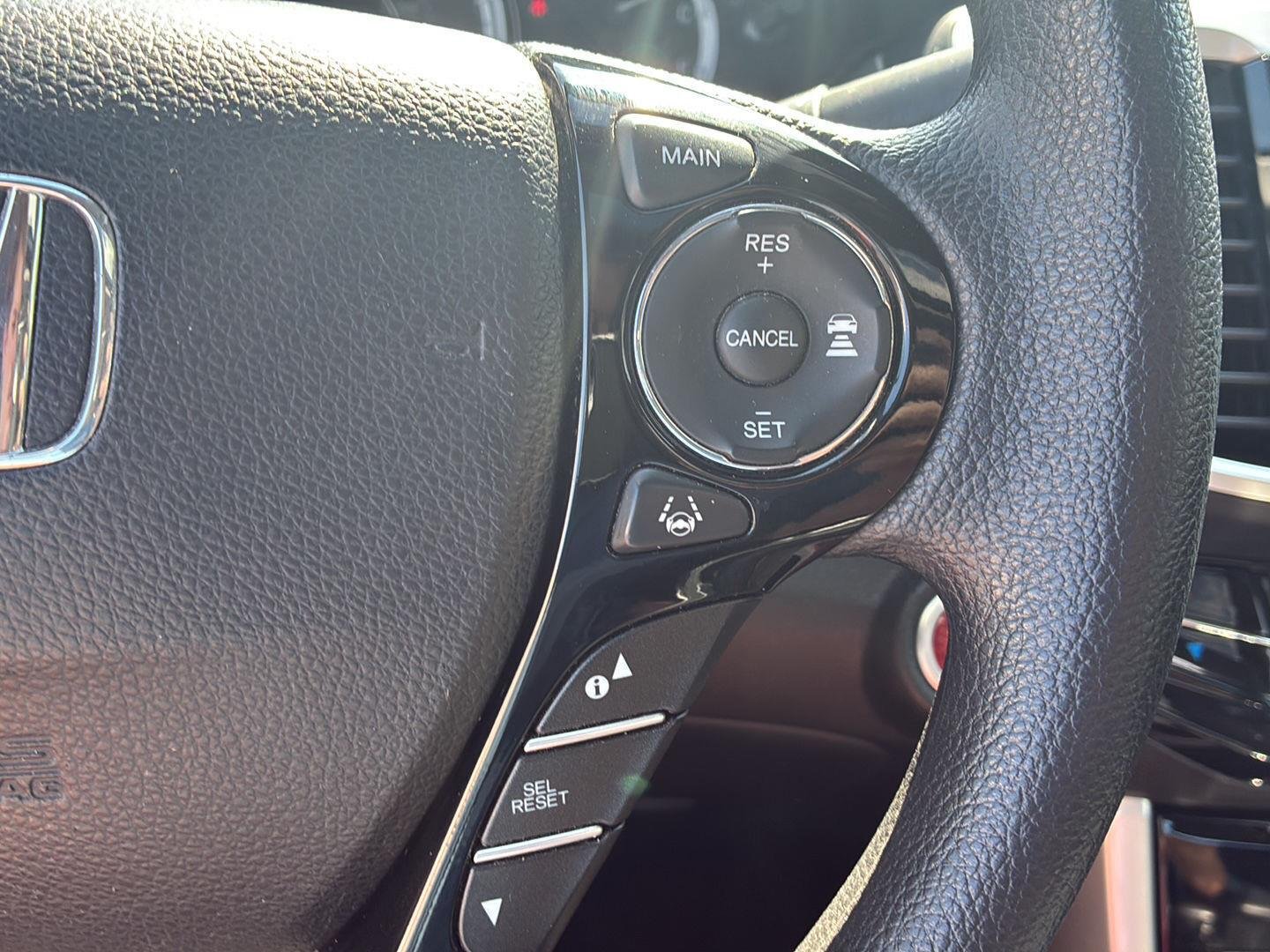 Used 2017 Crystal Black Pearl Honda EX image 8