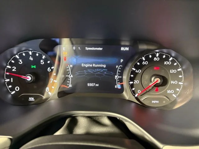 Used 2024 Blue Jeep Limited image 31