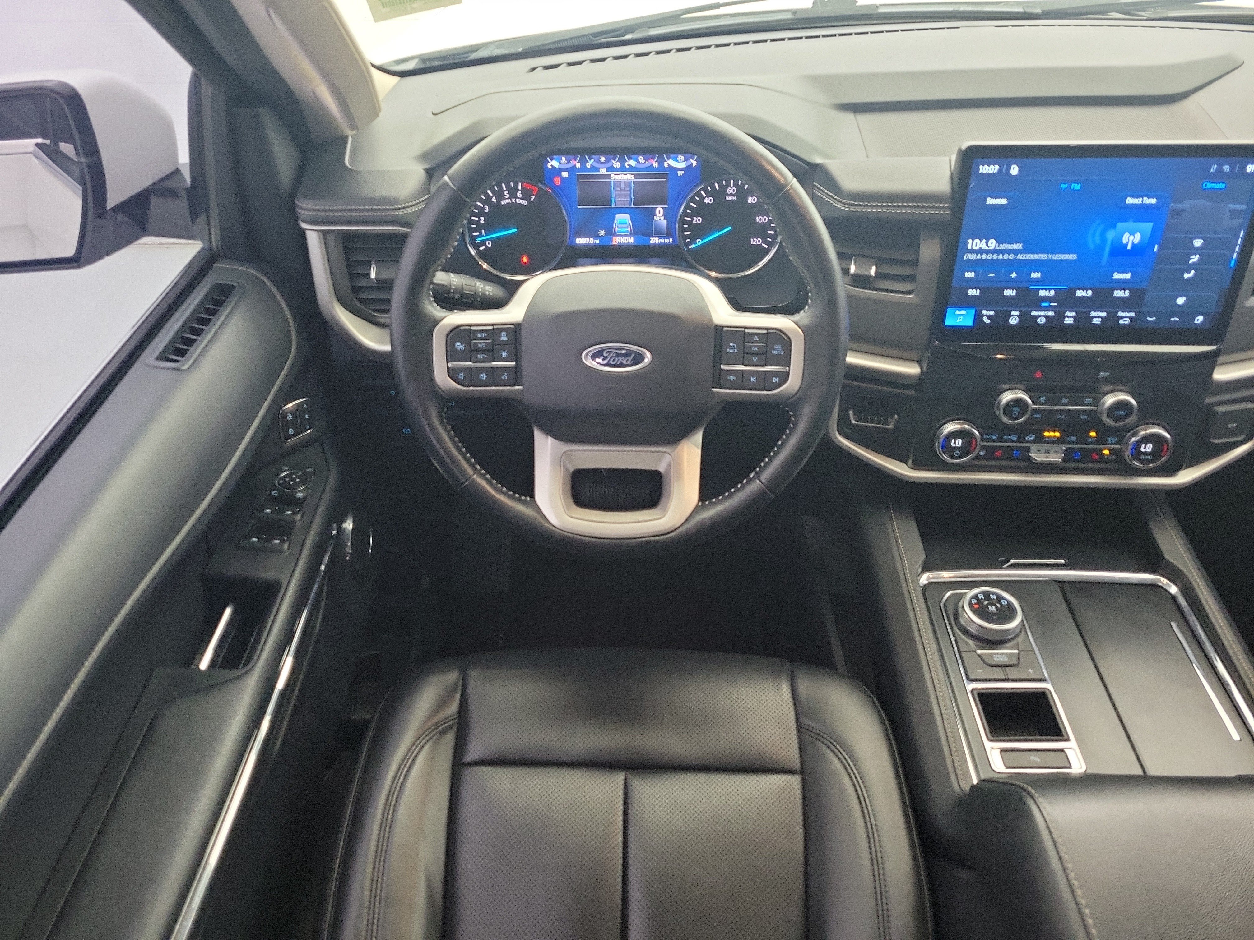 Used 2022 White Metallic Ford XLT image 17
