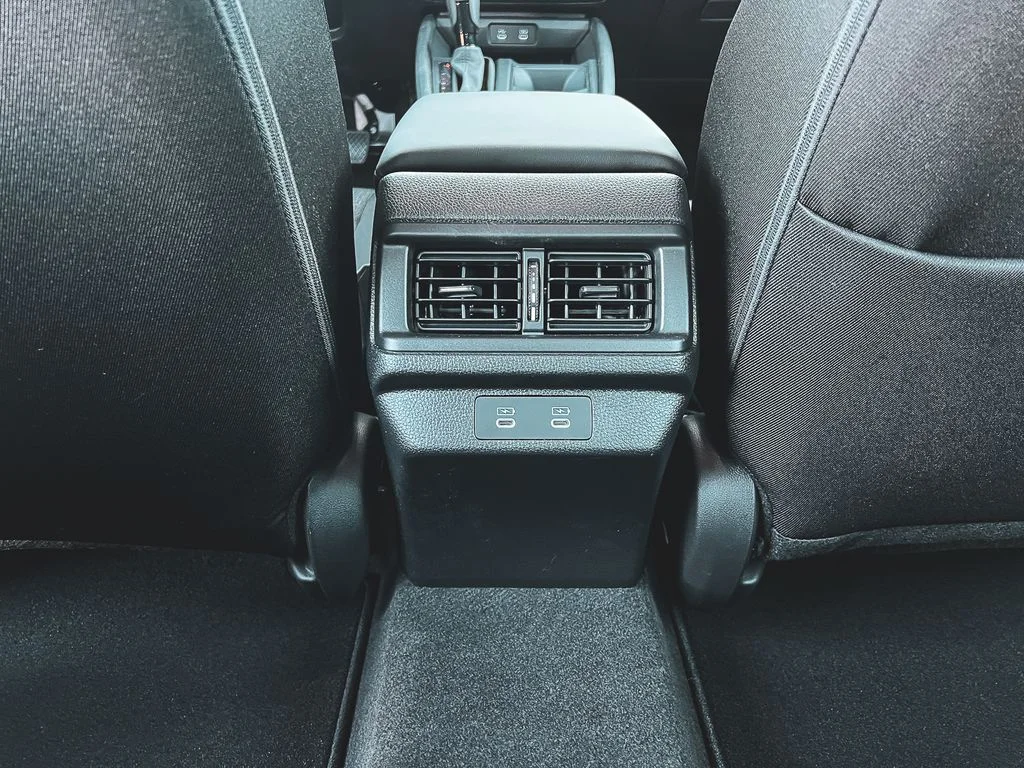 New 2026 Solar Silver Metallic Honda LX image 26