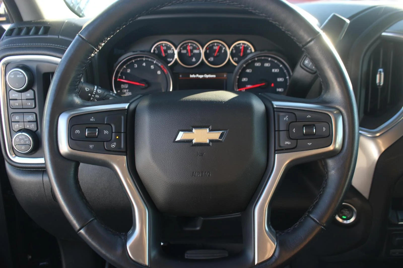 Used 2022 Black Chevrolet LTZ image 20