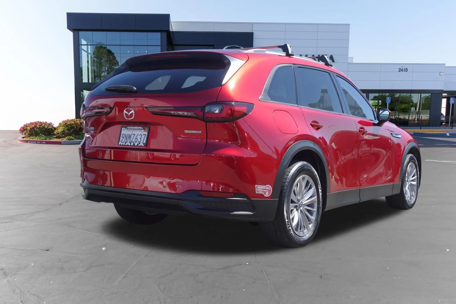 Certified Used 2024 Soul Red Crystal Metallic Mazda Preferred image 4
