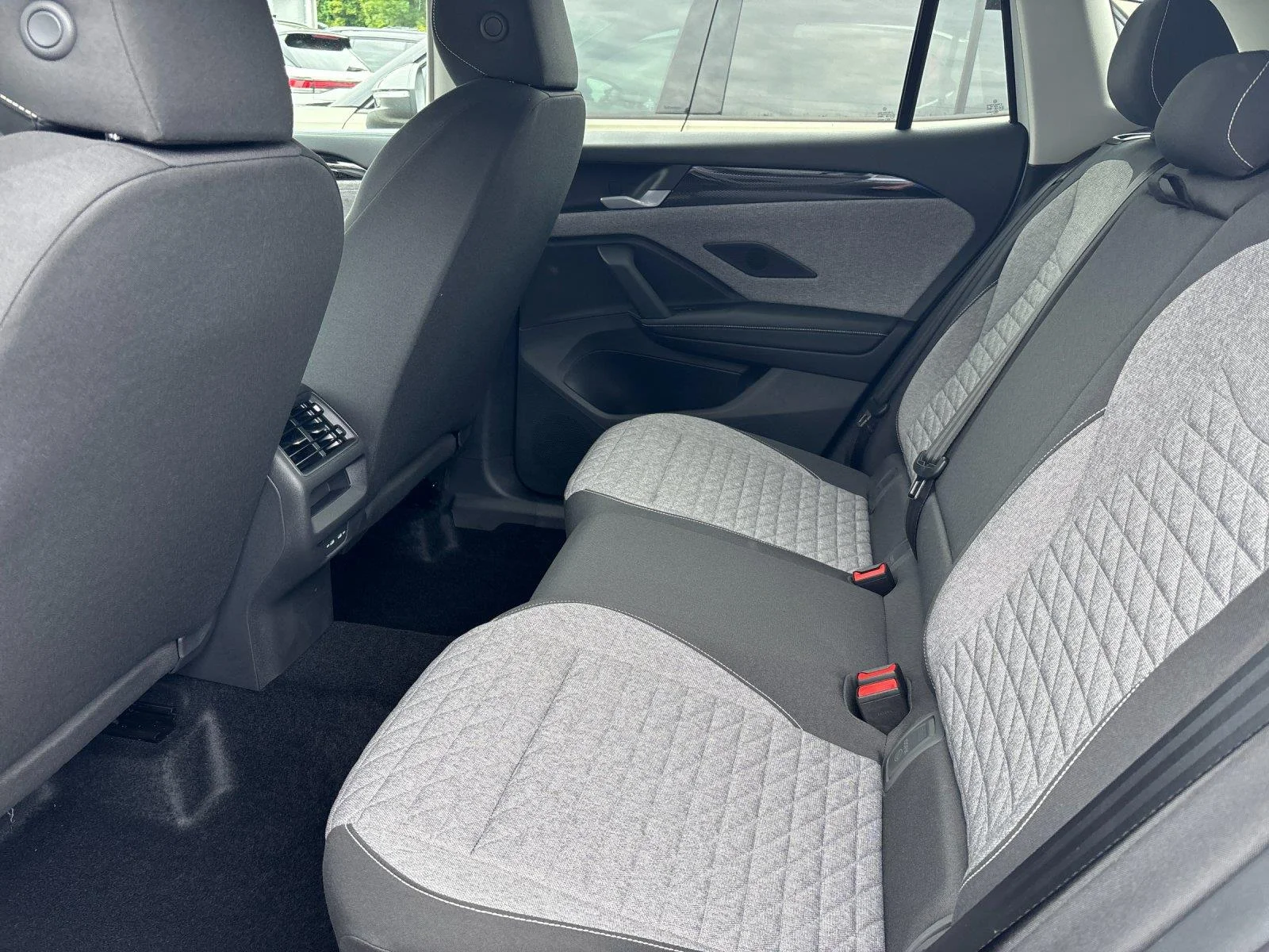 New 2026 Pure White Volkswagen S image 31