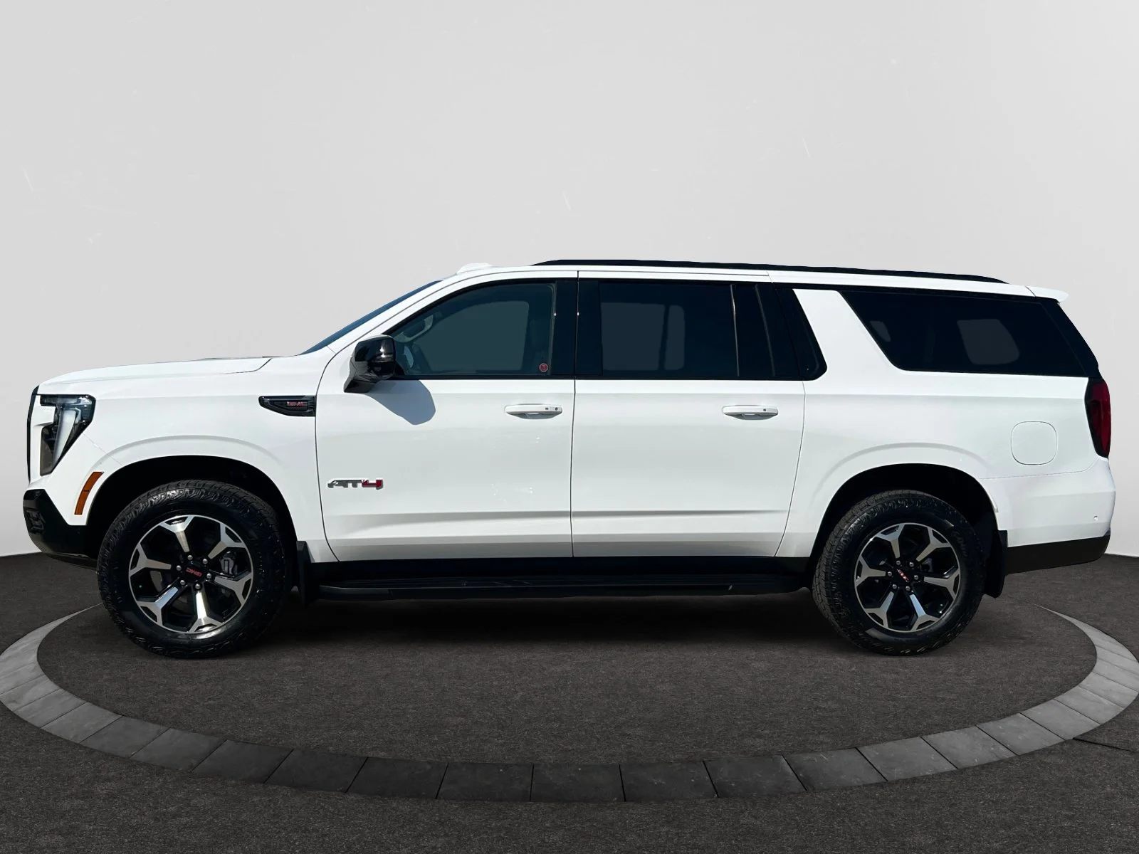 New 2026 Summit White GMC AT4 image 2