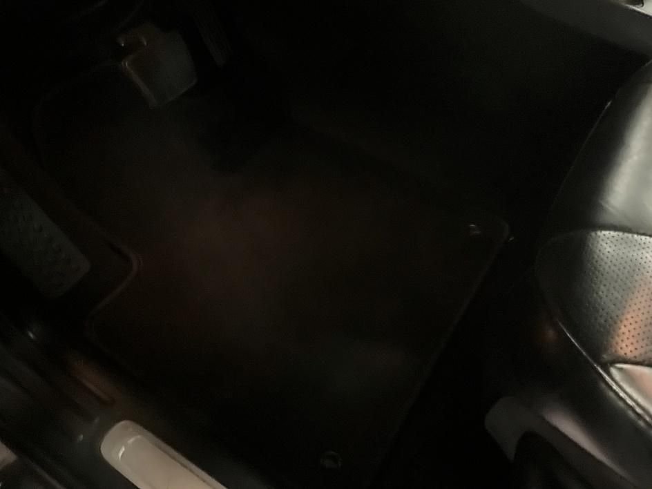 Used 2021 Gray Jeep Limited image 16