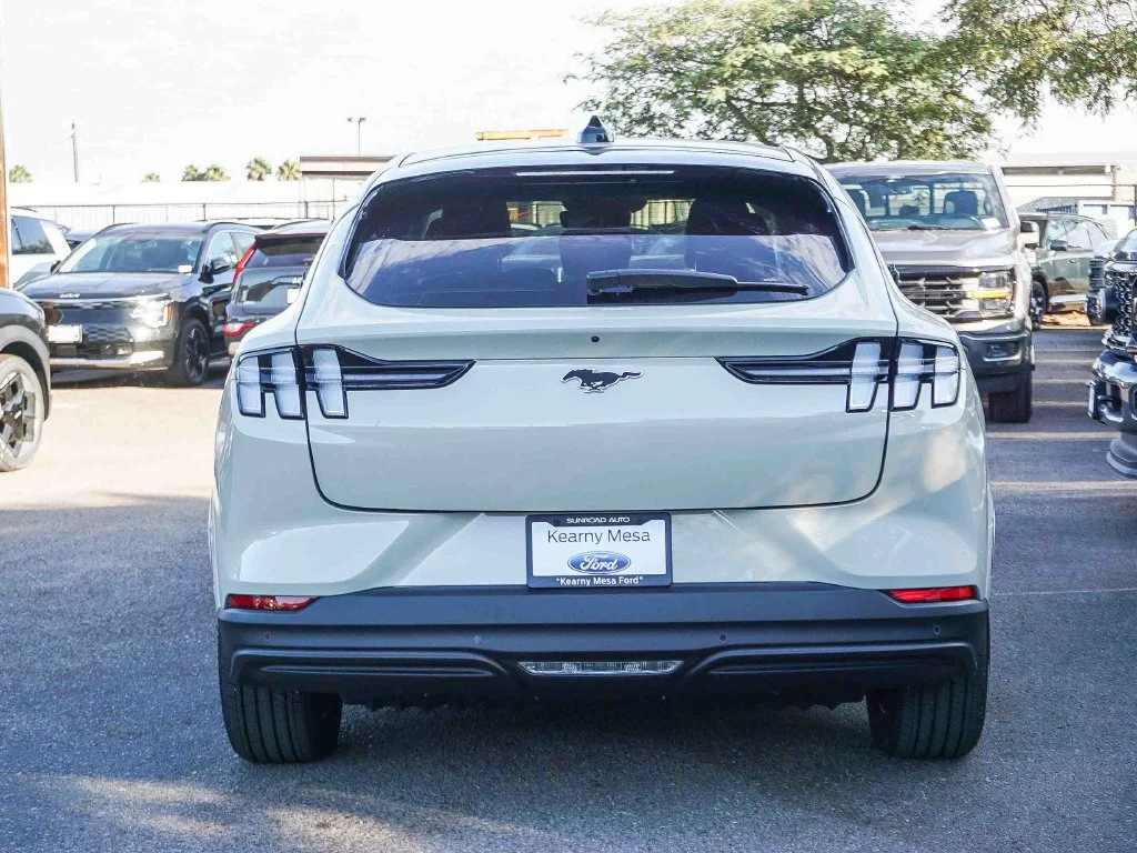 New 2026 Beige Ford Premium image 5