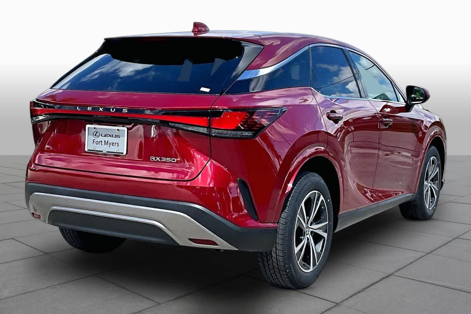 Used 2025 Matador Red Mica Lexus  image 13