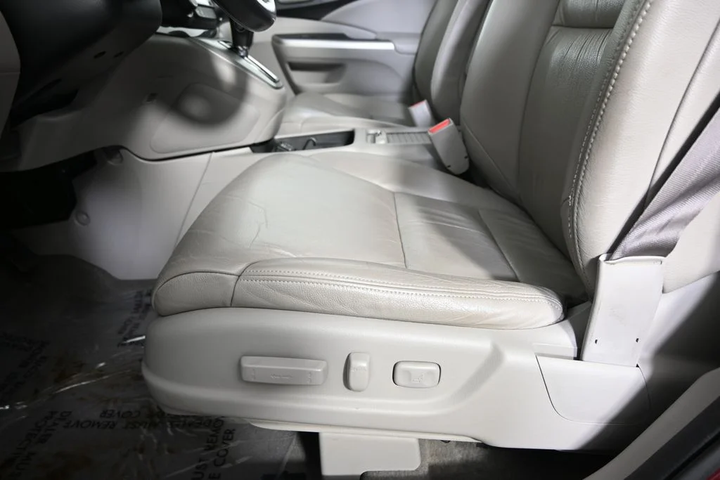 Used 2013  Honda EX-L image 21