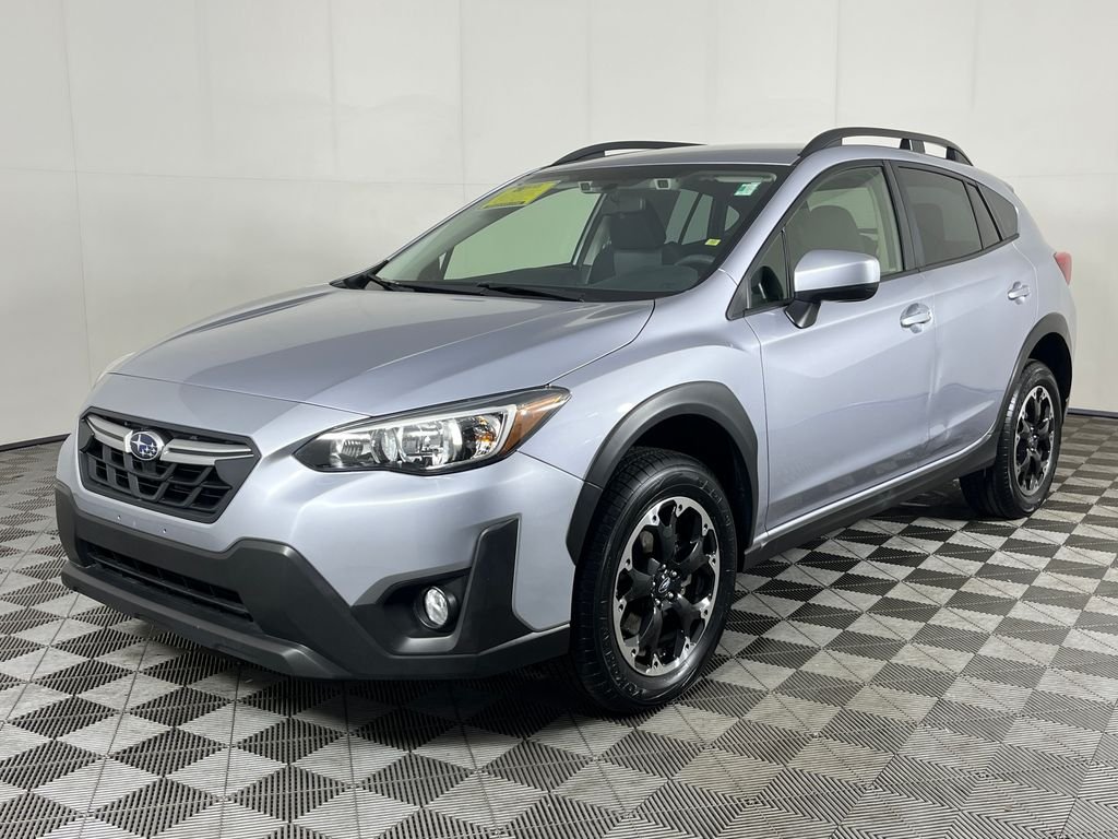 2023 Subaru Crosstrek Premium CVT's photo
