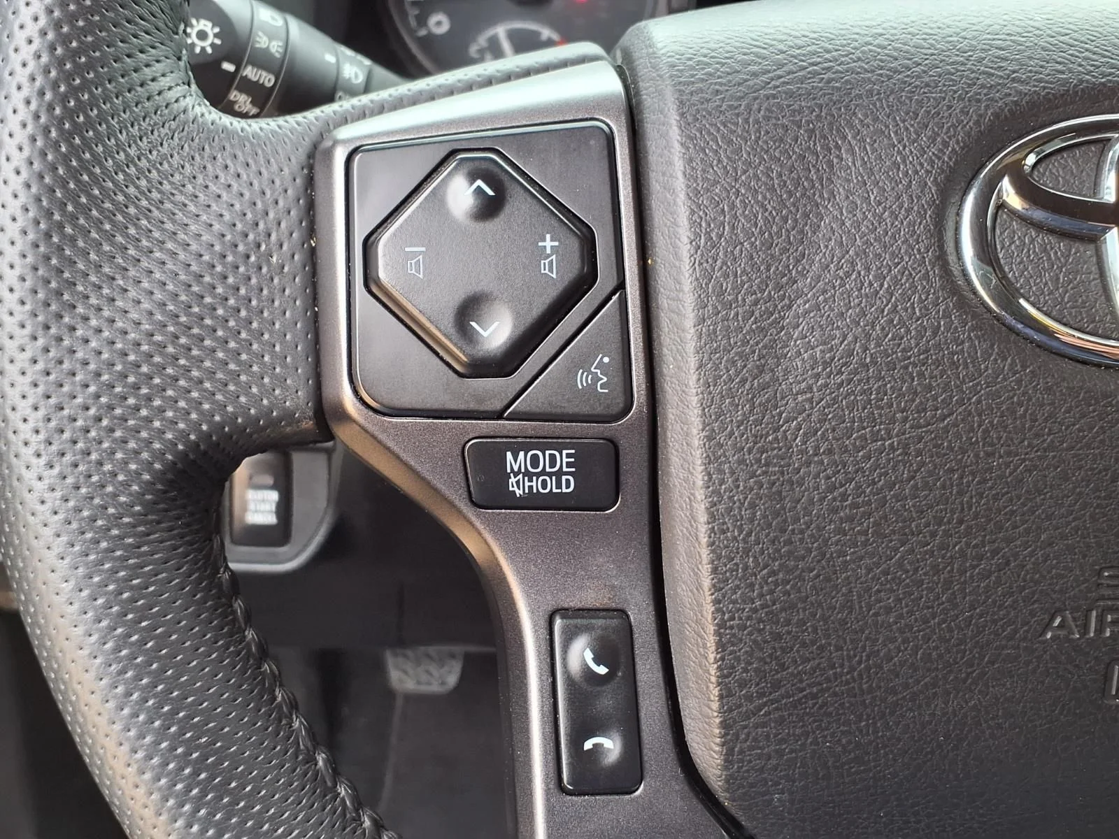 Certified Used 2023  Toyota TRD Off-Road image 22