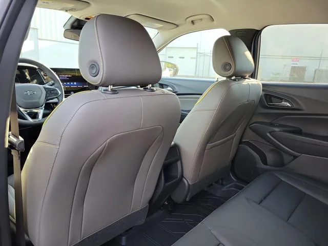 2026 Chevrolet Trax Activ - Photo 10