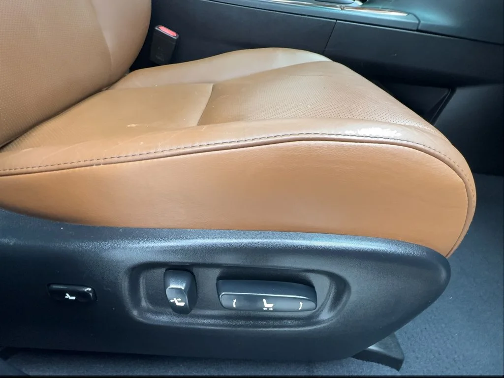 Used 2015 Beige Lexus 350 image 33