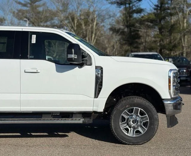 New 2026 Oxford White Ford F-350® Lariat® image 2
