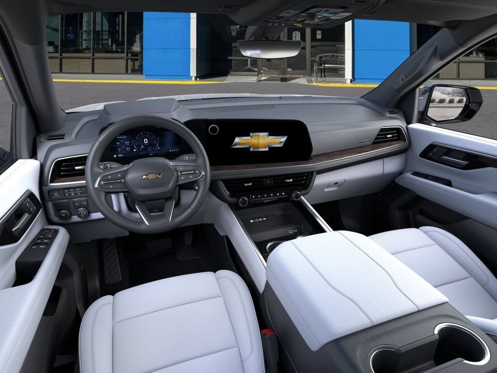 2026 Chevrolet Suburban Premier - Photo 15