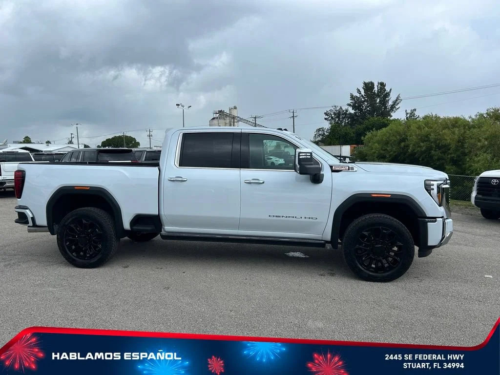 New 2026 Glacier White Tricoat GMC Denali image 4