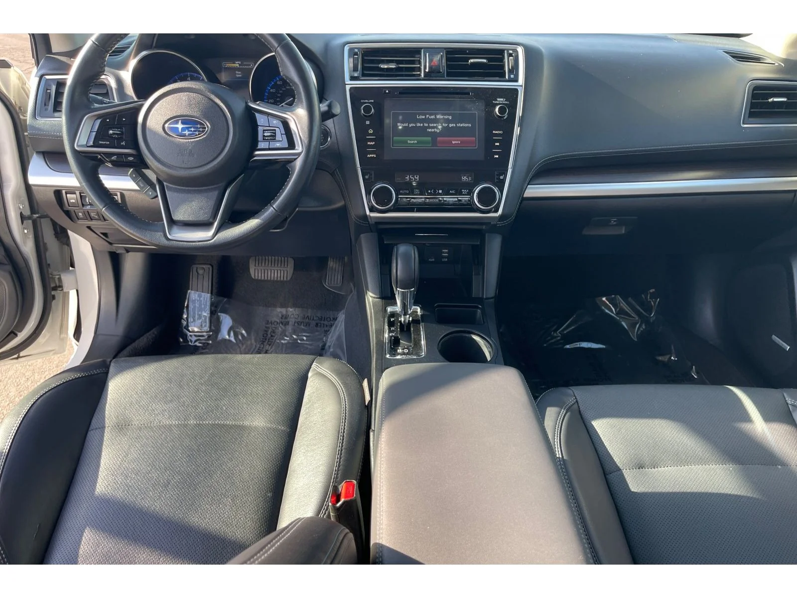 Used 2018 CRYSTAL WHITE PEA Subaru Limited image 15